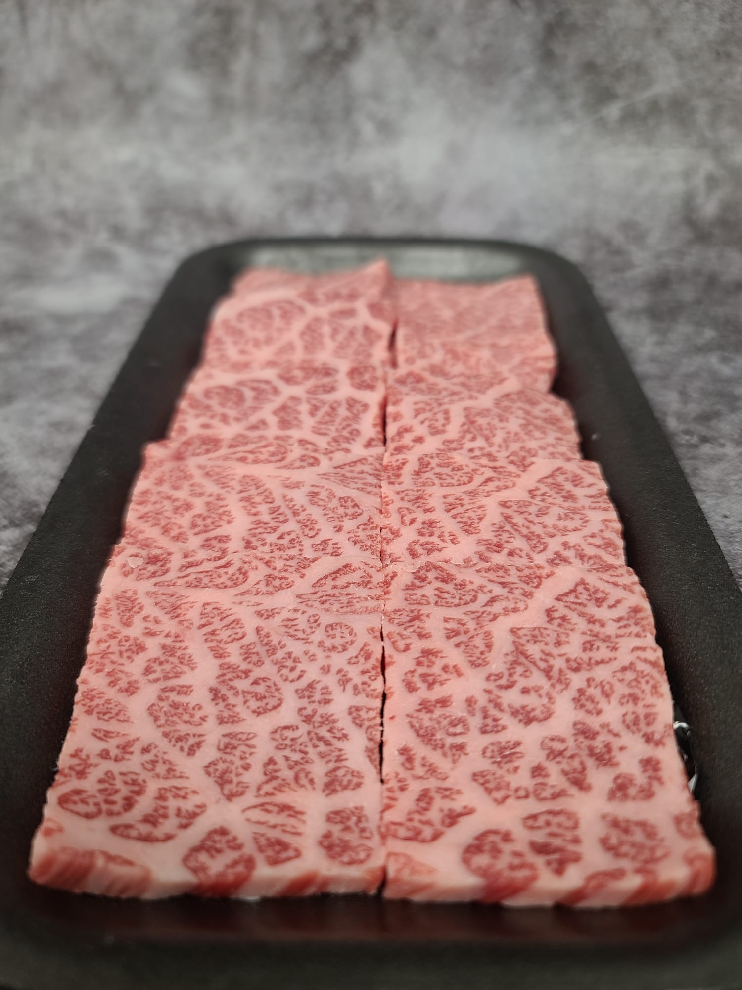 A5 Miyazaki Wagyu Chuck roll Yakiniku cut - こだわりの宮崎和牛肩ロース 焼肉カット