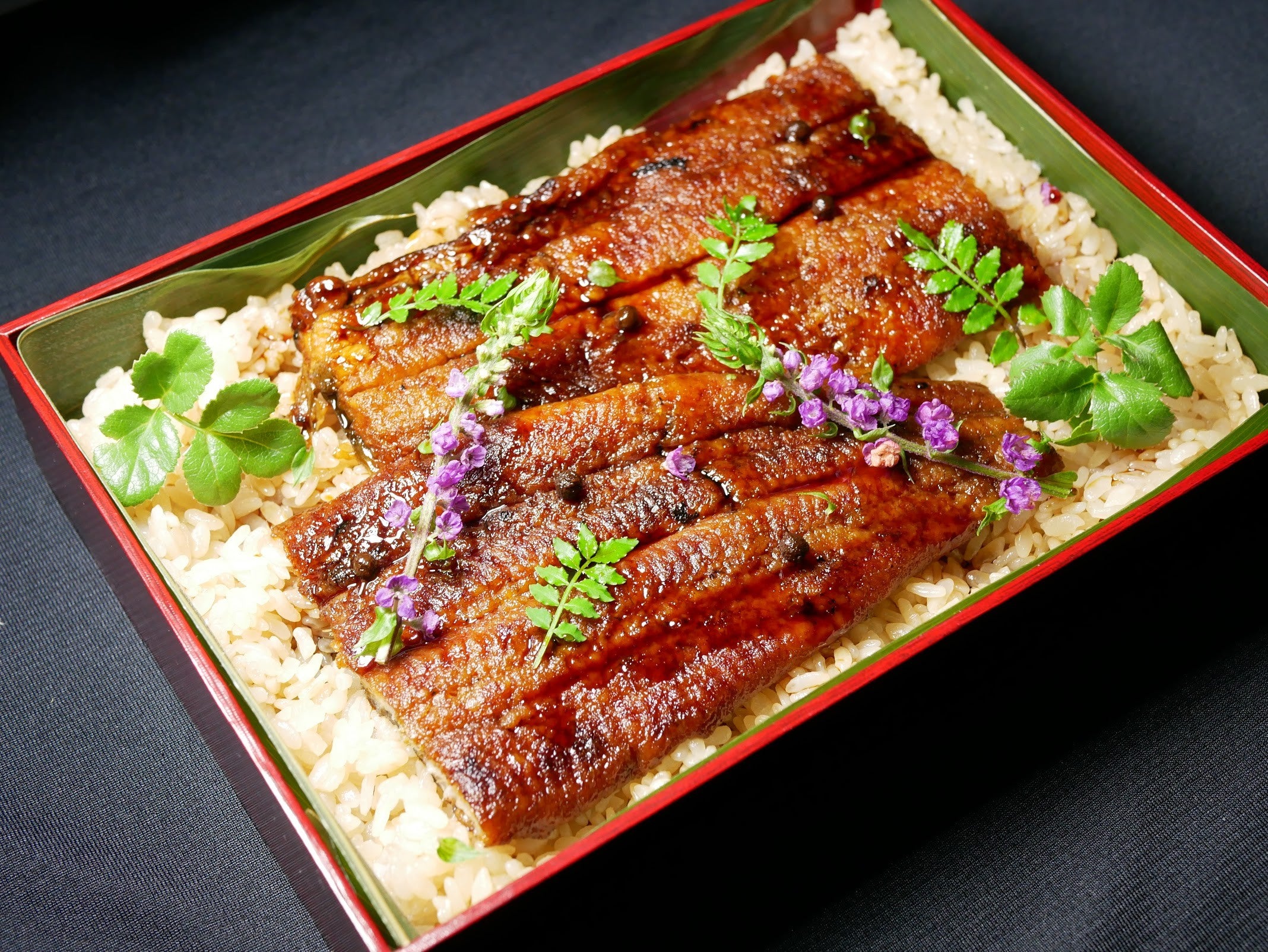Japanese Wild Unagi Eel with Special Sauce - 大変希少な日本産天然ウナギと秘伝のタレ