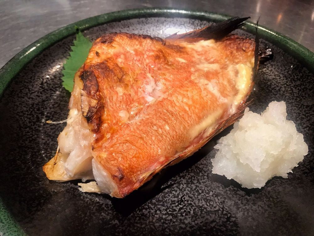 "Aka-uo" Sake-kasu style (Deep-sea red snapper) 頑固な魚屋品質！ 厚切り赤魚の麹粕漬
