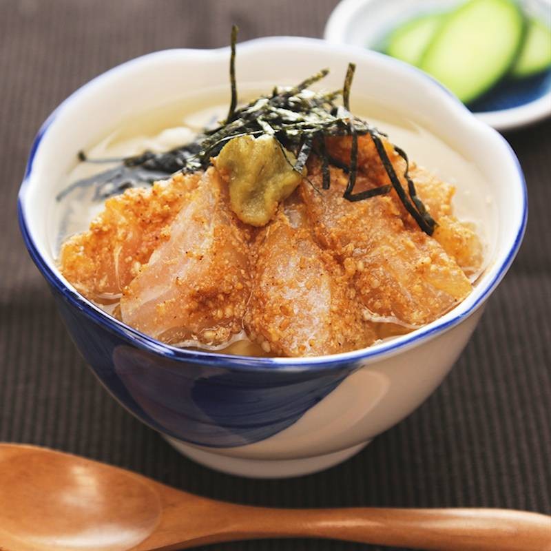 Sashimi quality Ma-dai Snapper Chazuke with sesame　お刺身マダイの胡麻茶漬け